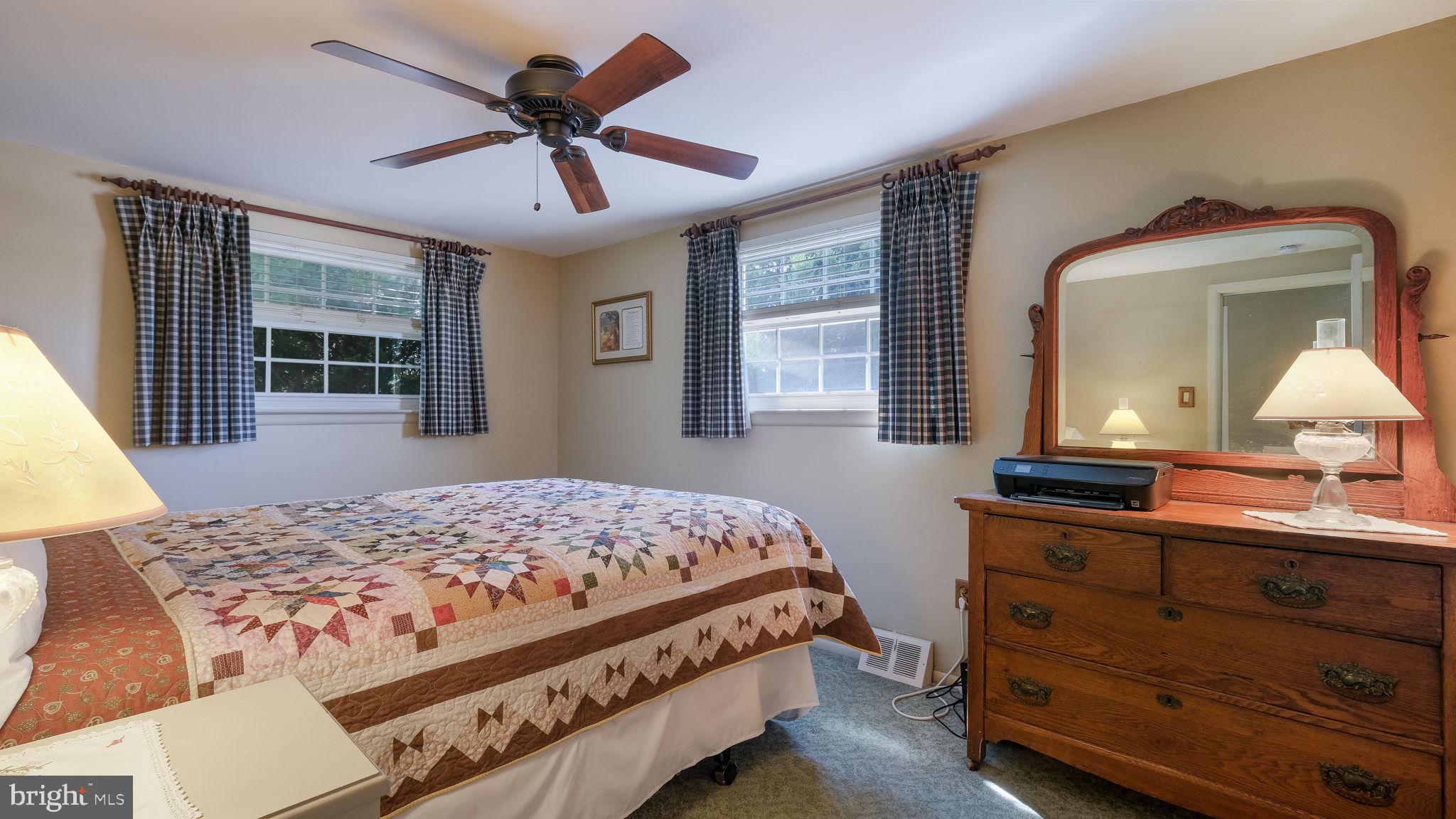 1384 Devon Road Warminster, PA 18974 - Photo 36 of 46