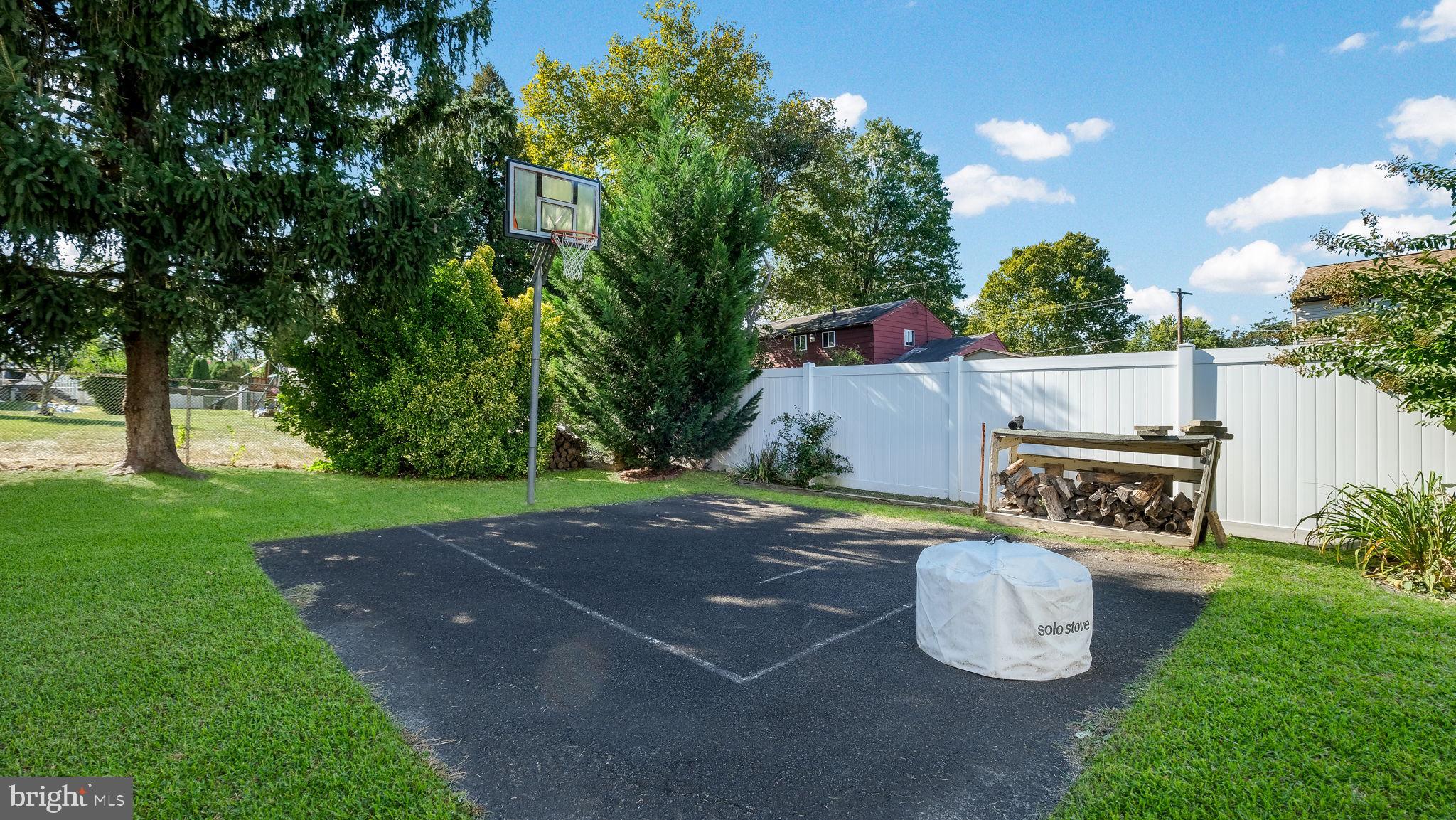 1384 Devon Road Warminster, PA 18974 - Photo 46 of 46