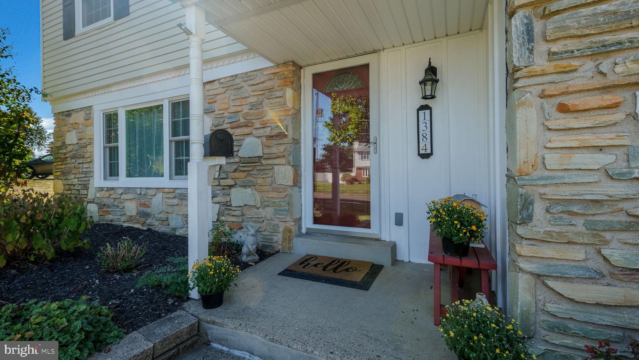 1384 Devon Road Warminster, PA 18974 - Photo 6 of 46