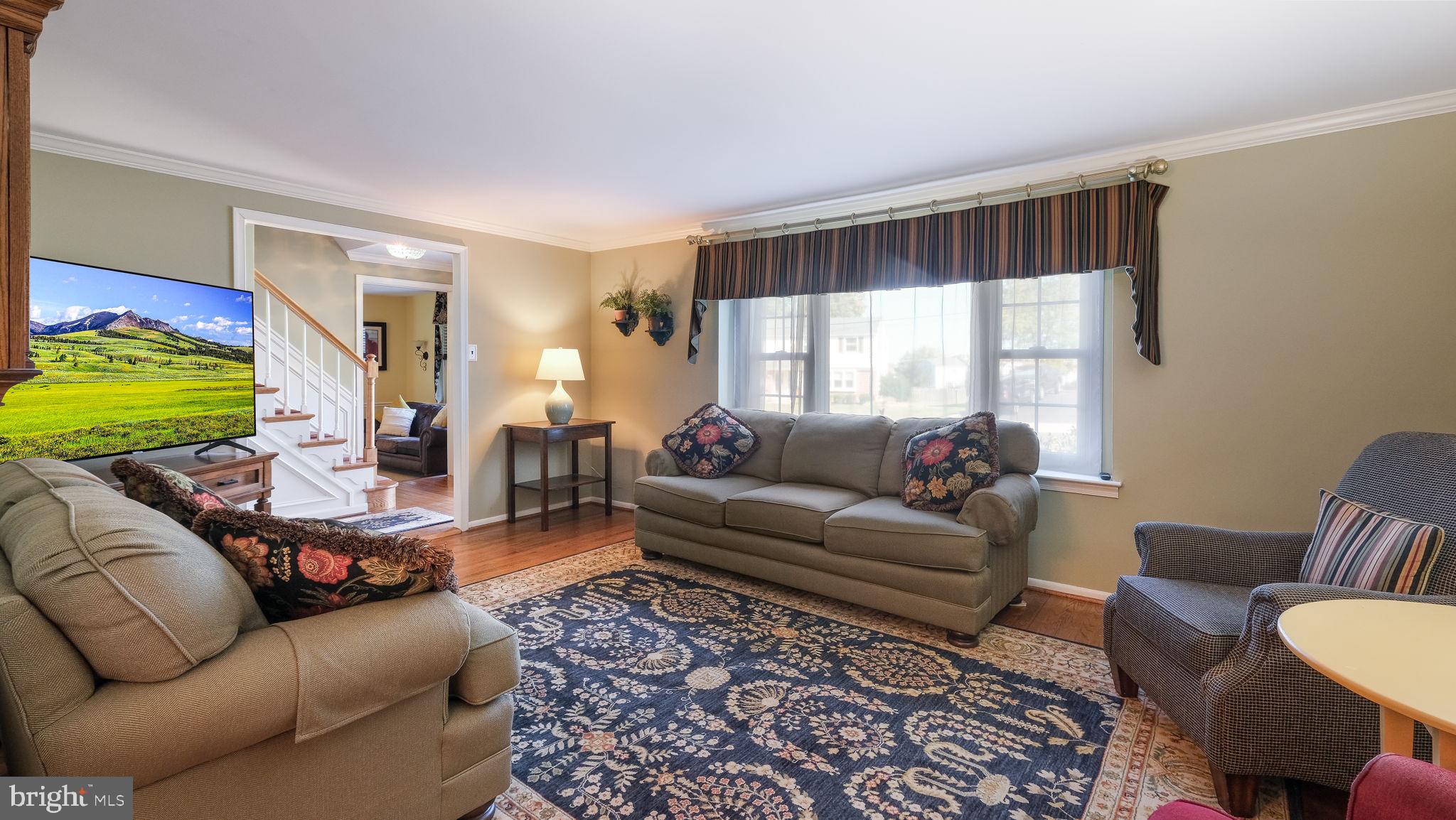 1384 Devon Road Warminster, PA 18974 - Photo 8 of 46