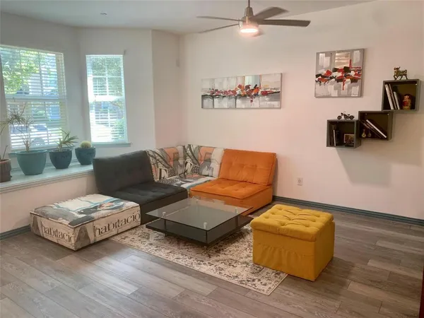 $2,295 | 2211 Carlisle Street, Bedford, TX 76021