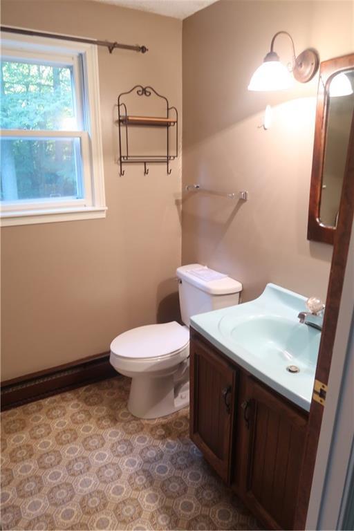88 Dinsmore Road Sidney, ME 04330 - Photo 7 of 13 Photo