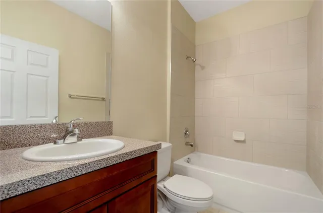 $1,700 | 411 Blackbird Way, Kissimmee, FL 34759