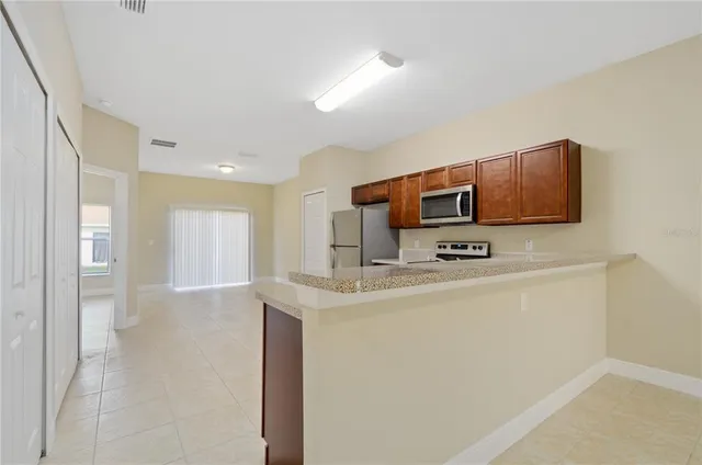 $1,700 | 411 Blackbird Way, Kissimmee, FL 34759