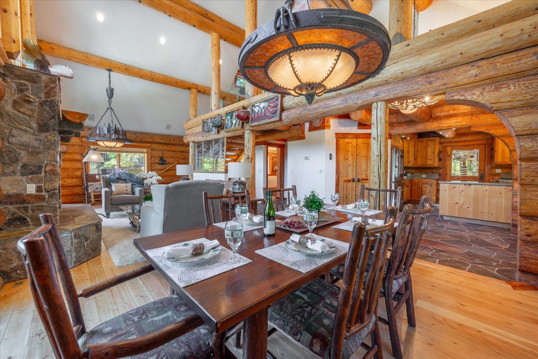 11485 Sitzmark Way Truckee, CA 96161 - Photo 11 of 28