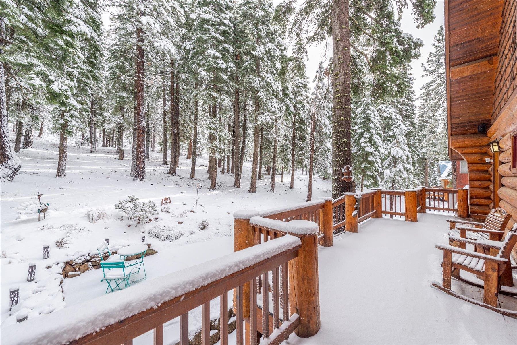 11485 Sitzmark Way Truckee, CA 96161 - Photo 15 of 28