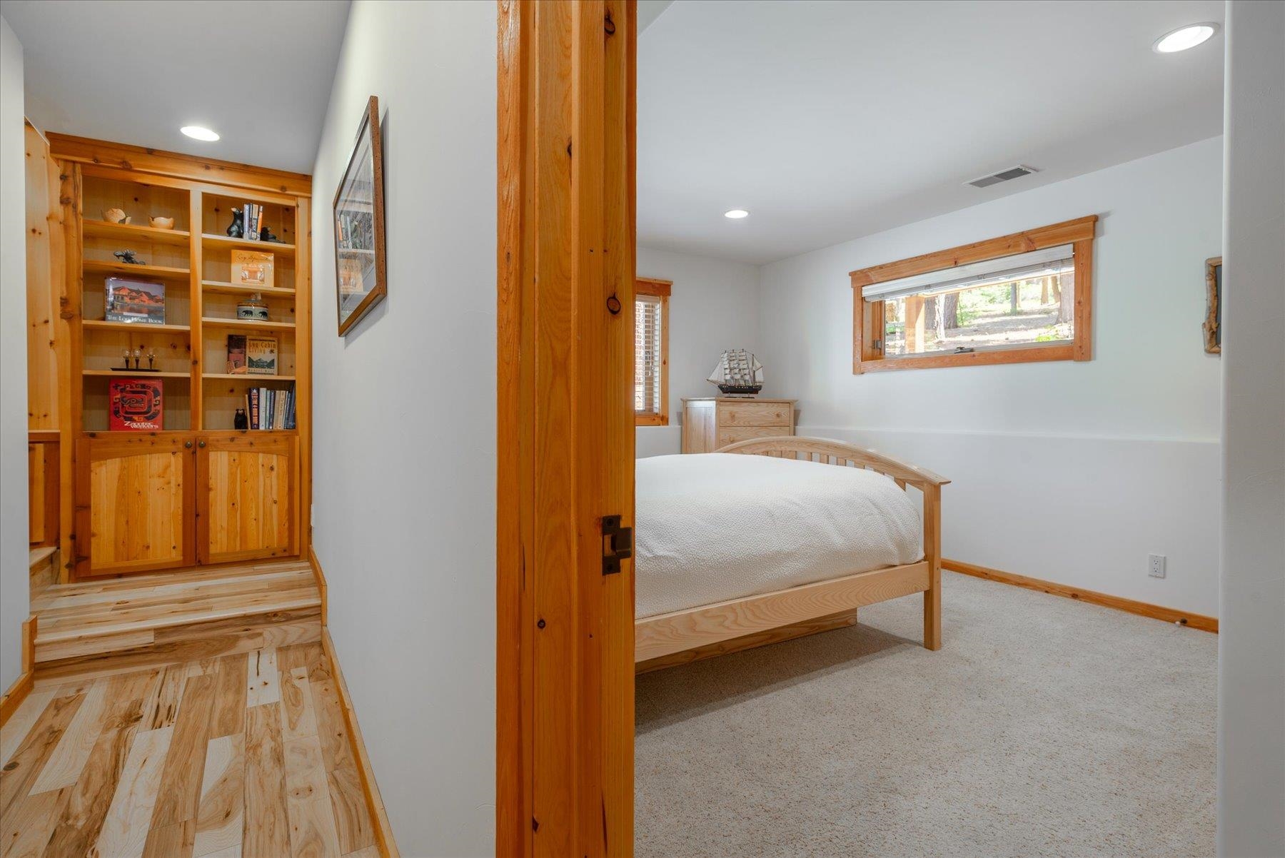 11485 Sitzmark Way Truckee, CA 96161 - Photo 22 of 28