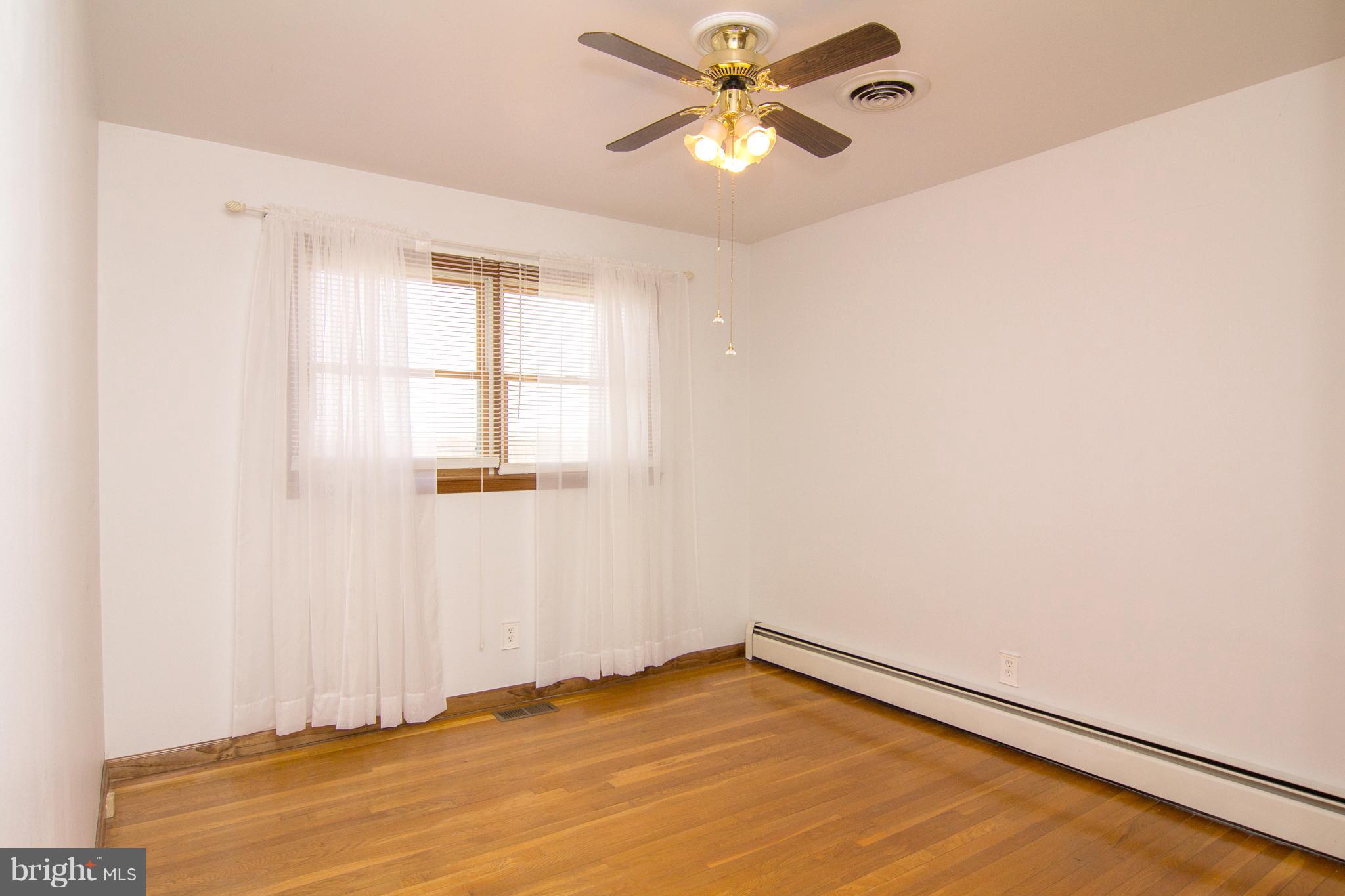 5121 Old Hanover Road Westminster, MD 21158 - Photo 18 of 30 Bedroom