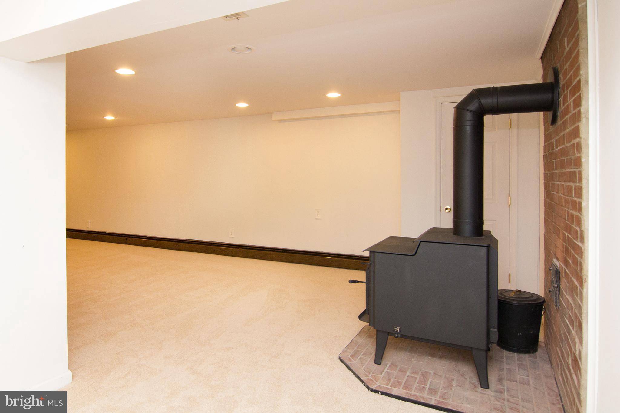 5121 Old Hanover Road Westminster, MD 21158 - Photo 23 of 30 Basement