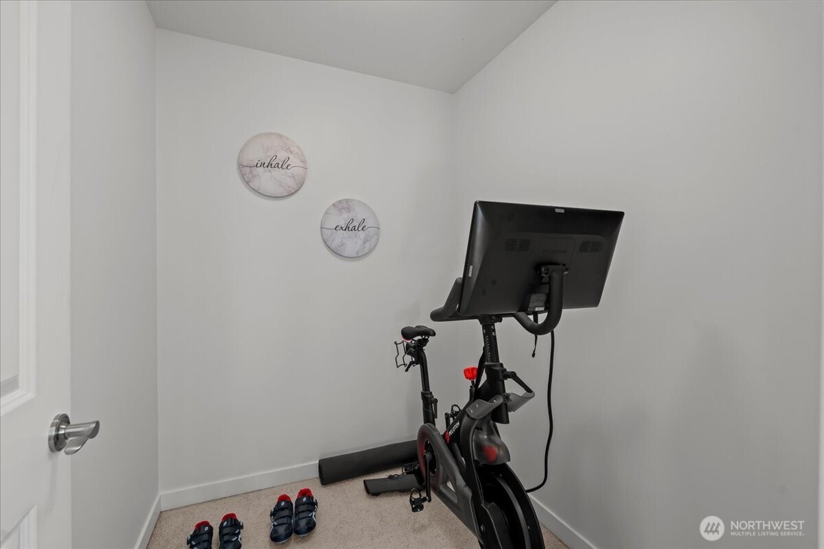 5221 Northeast 7th Place Renton, WA 98059 - Photo 37 of 40 Gallery Image 37