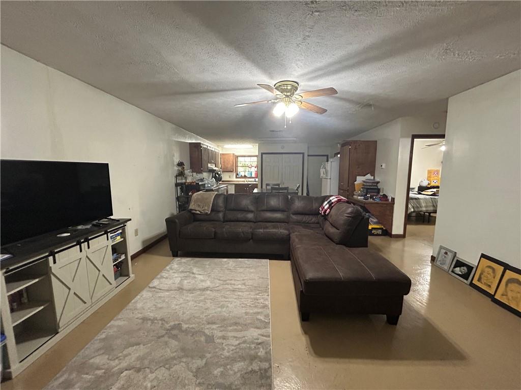 41 St Clair Ryder Road Deville, LA 71328 - Photo 3 of 8