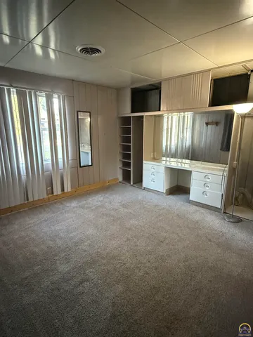 $120,000 | 3505 Southwest 10th Avenue, Topeka, KS 66604