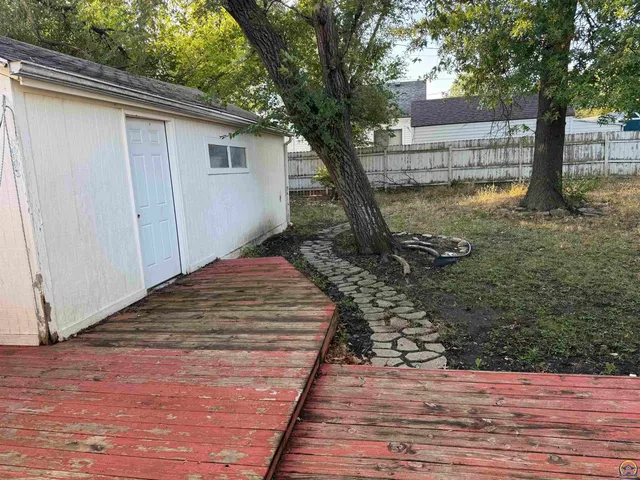 $120,000 | 3505 Southwest 10th Avenue, Topeka, KS 66604