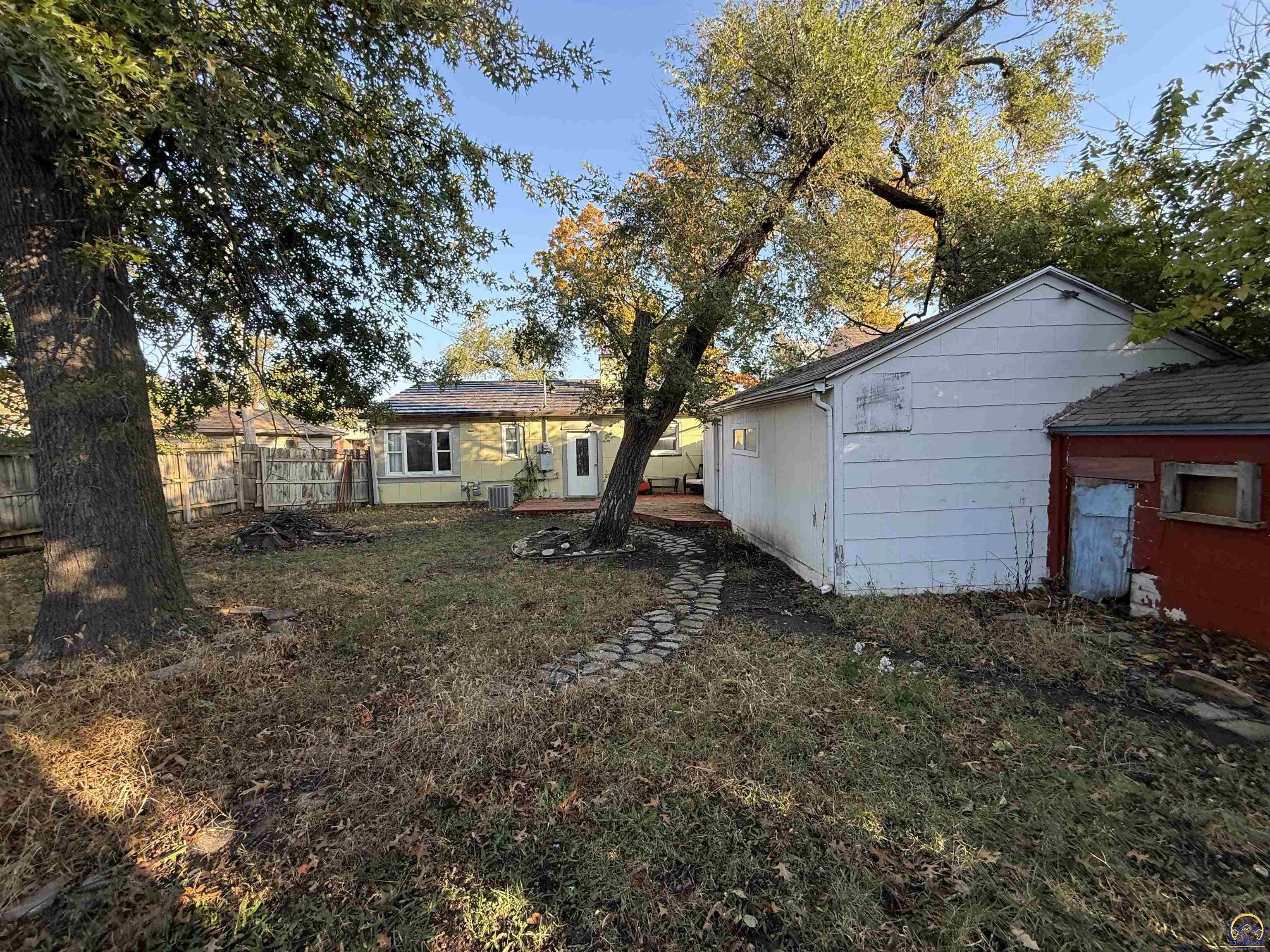 3505 Southwest 10th Avenue Topeka, KS 66604 - Photo 27 of 33