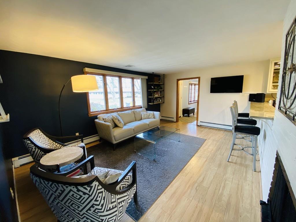 8 Saybrook Road Framingham, MA 01701 - Photo 11 of 32