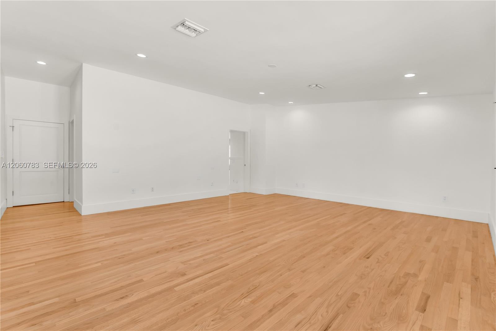 451 Ridge Road Miami, FL 33143 - Photo 27 of 76 Gallery Image 27