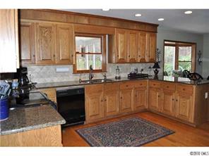 7007 Forest Ridge Road Matthews, NC 28104 - Photo 4 of 16 Gallery Image 4