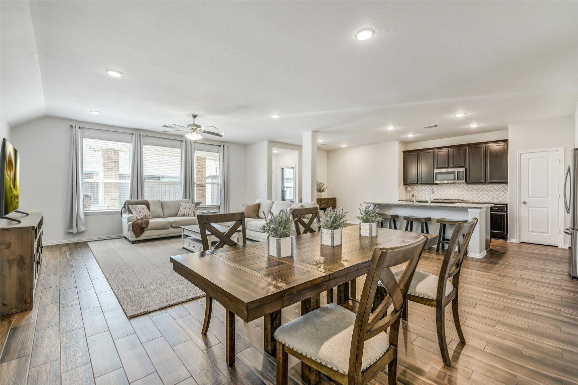 29519 Crimson Beech Drive Spring, TX 77386 - Photo 8 of 22