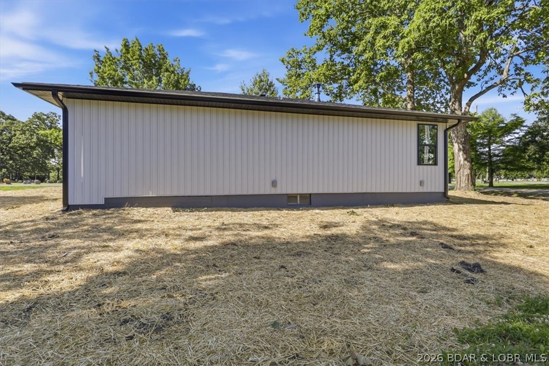 307 Clay Road Versailles, MO 65084 - Photo 41 of 44