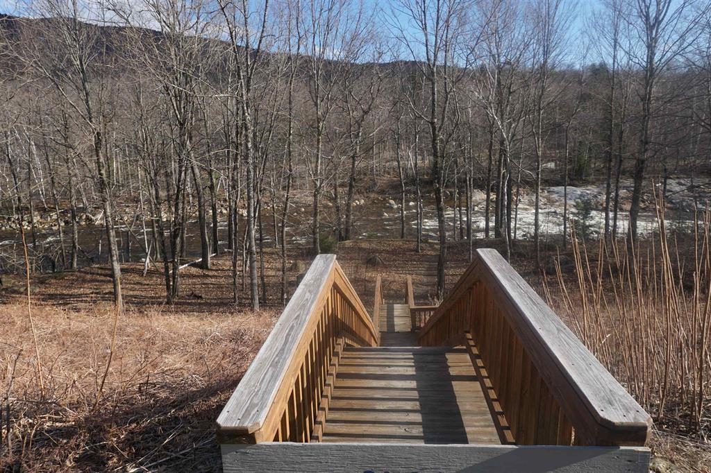 36 Lodge Road, Unit B313 Lincoln, NH 03251 - Photo 28 of 34