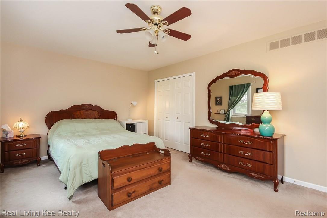 11764 Hall Road Whitmore Lake, MI 48189 - Photo 19 of 43 019-Master_Bedroom-5712344-medium.jpg