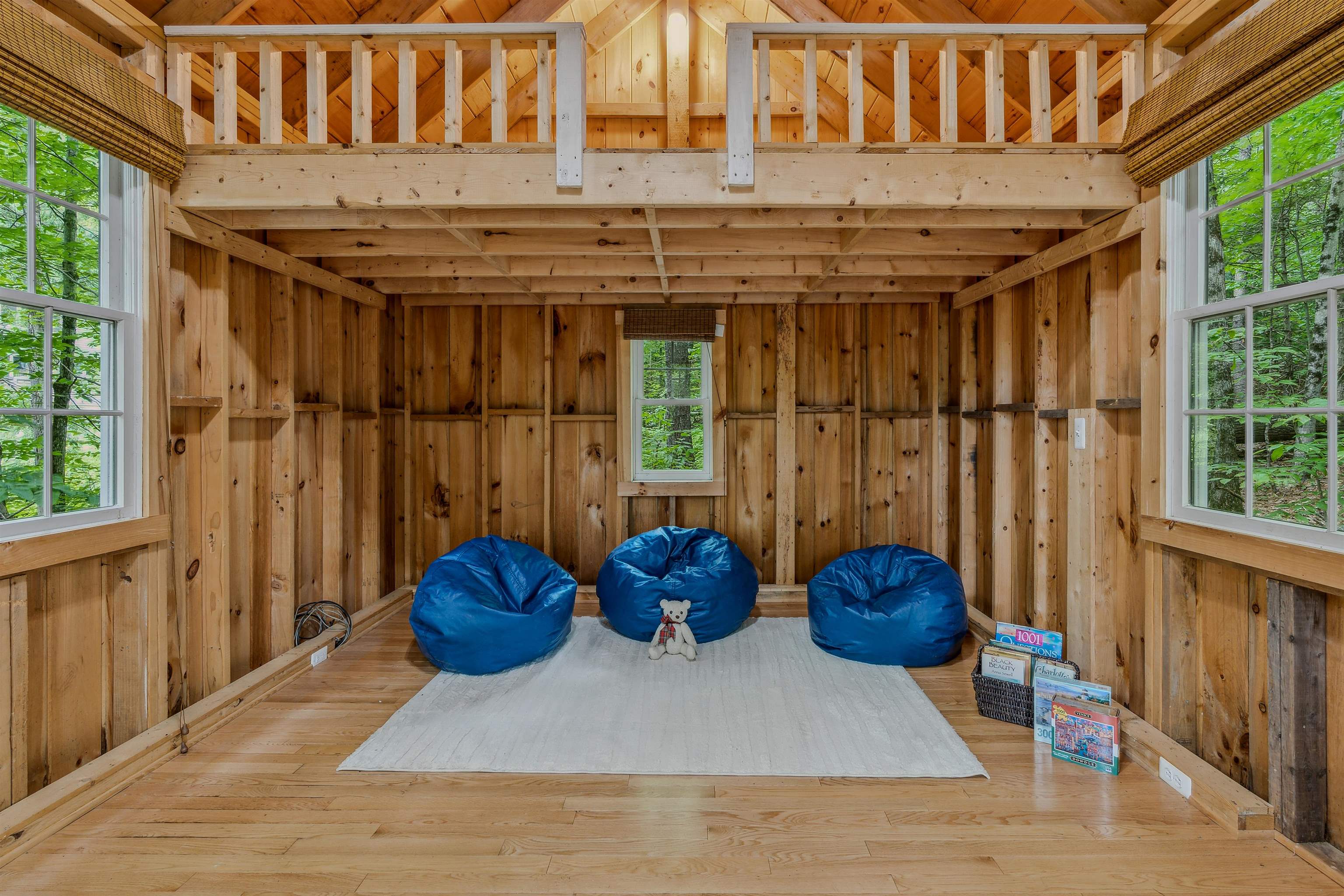 731 Wheelock Road Hartford, VT 05059 - Photo 19 of 36 Gallery Image 19