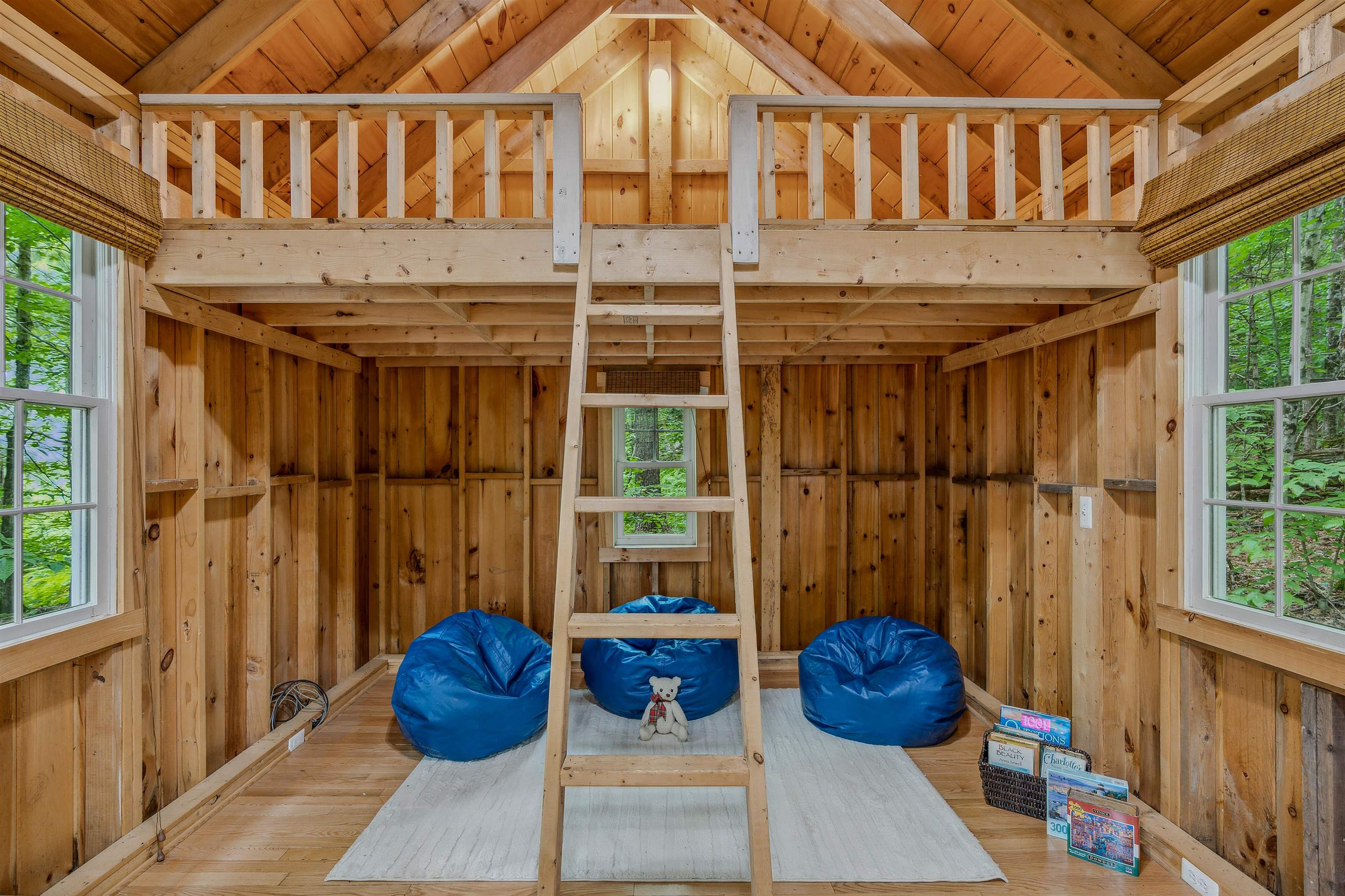 731 Wheelock Road Hartford, VT 05059 - Photo 21 of 36 Gallery Image 21