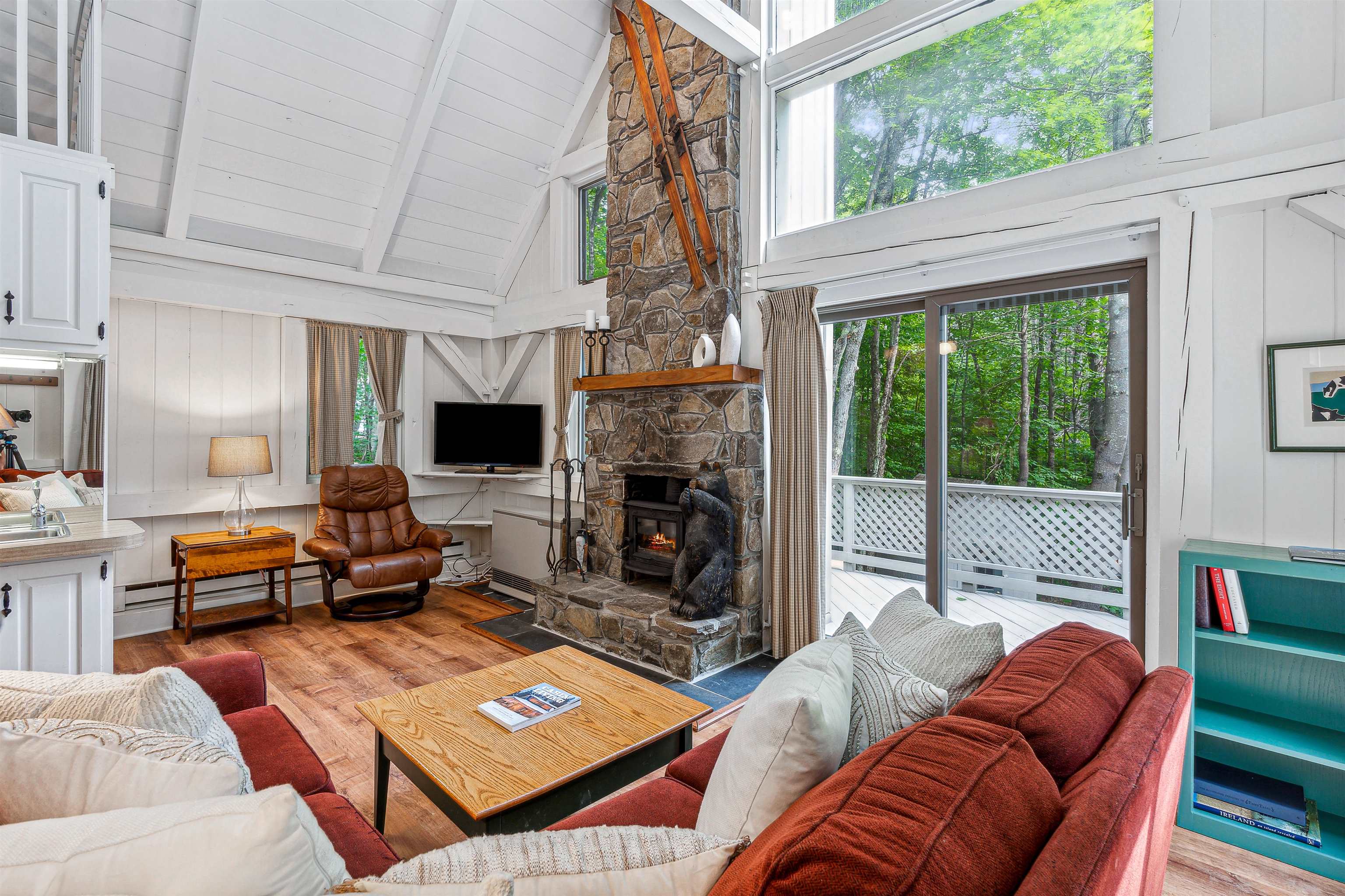 731 Wheelock Road Hartford, VT 05059 - Photo 32 of 36 Gallery Image 32