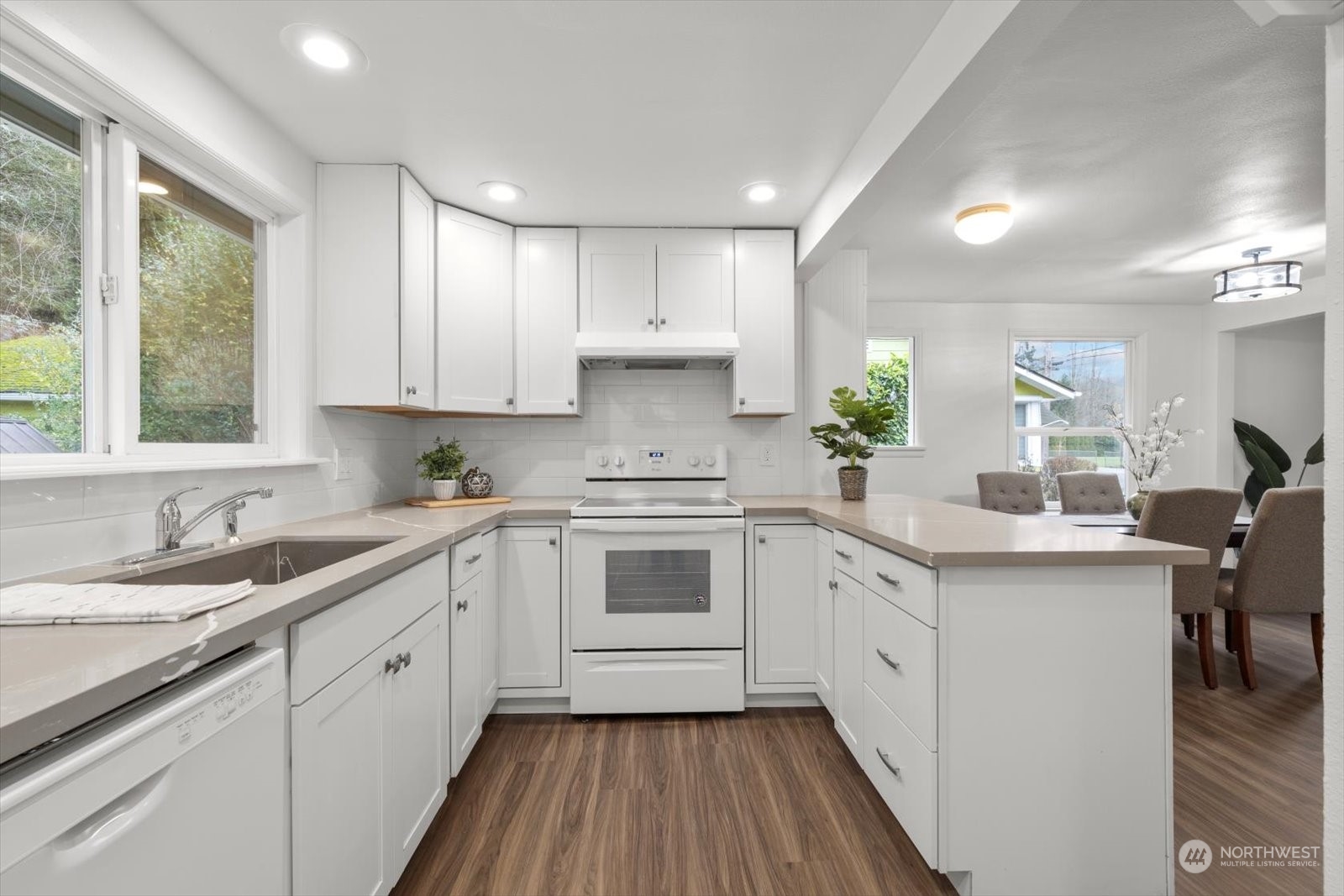 3444 Southeast 5th Street Renton, WA 98058 - Photo 12 of 28