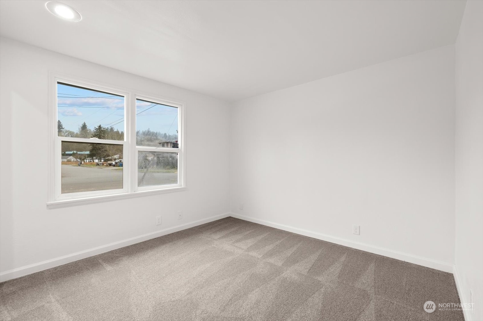 3444 Southeast 5th Street Renton, WA 98058 - Photo 16 of 28