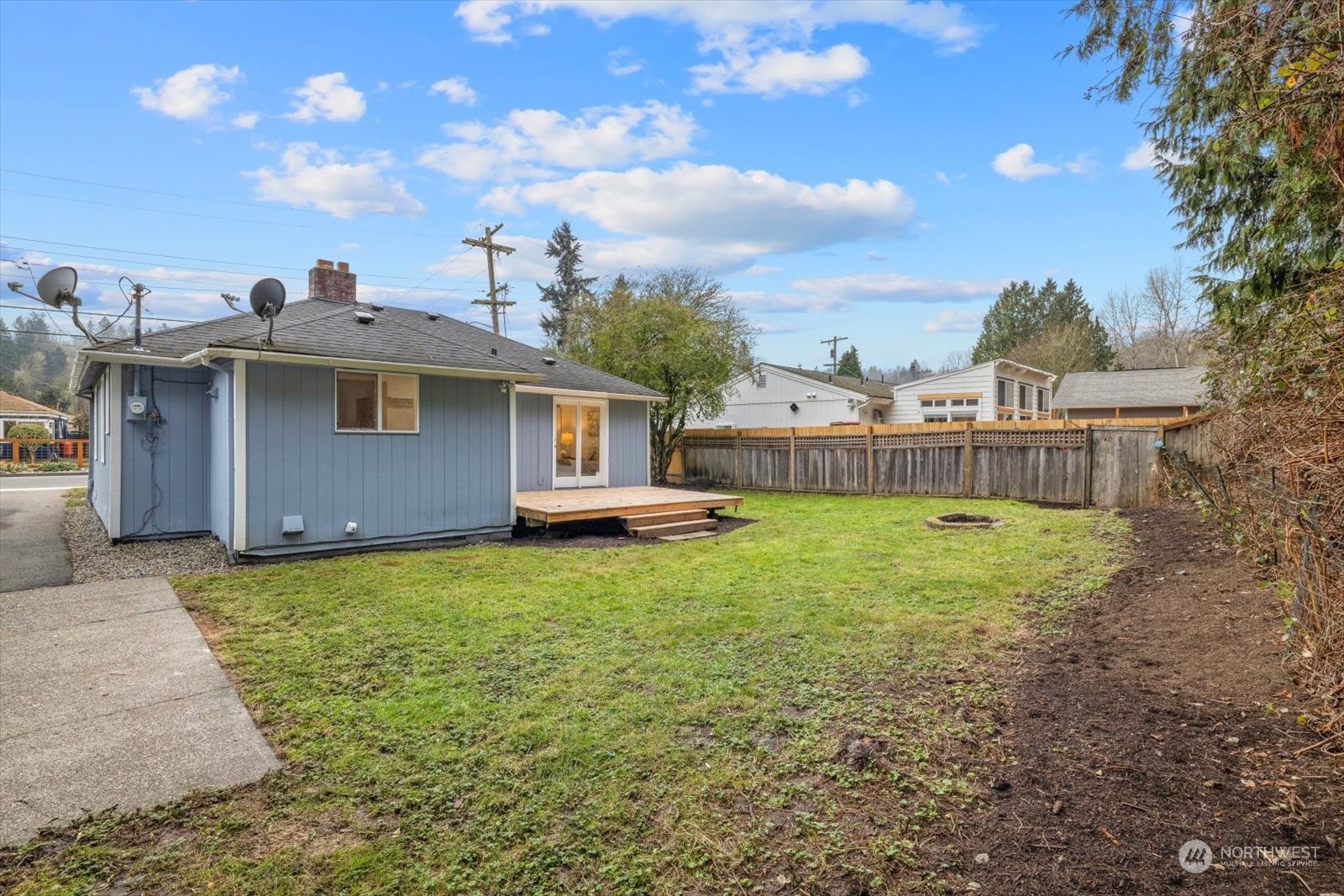 3444 Southeast 5th Street Renton, WA 98058 - Photo 25 of 28
