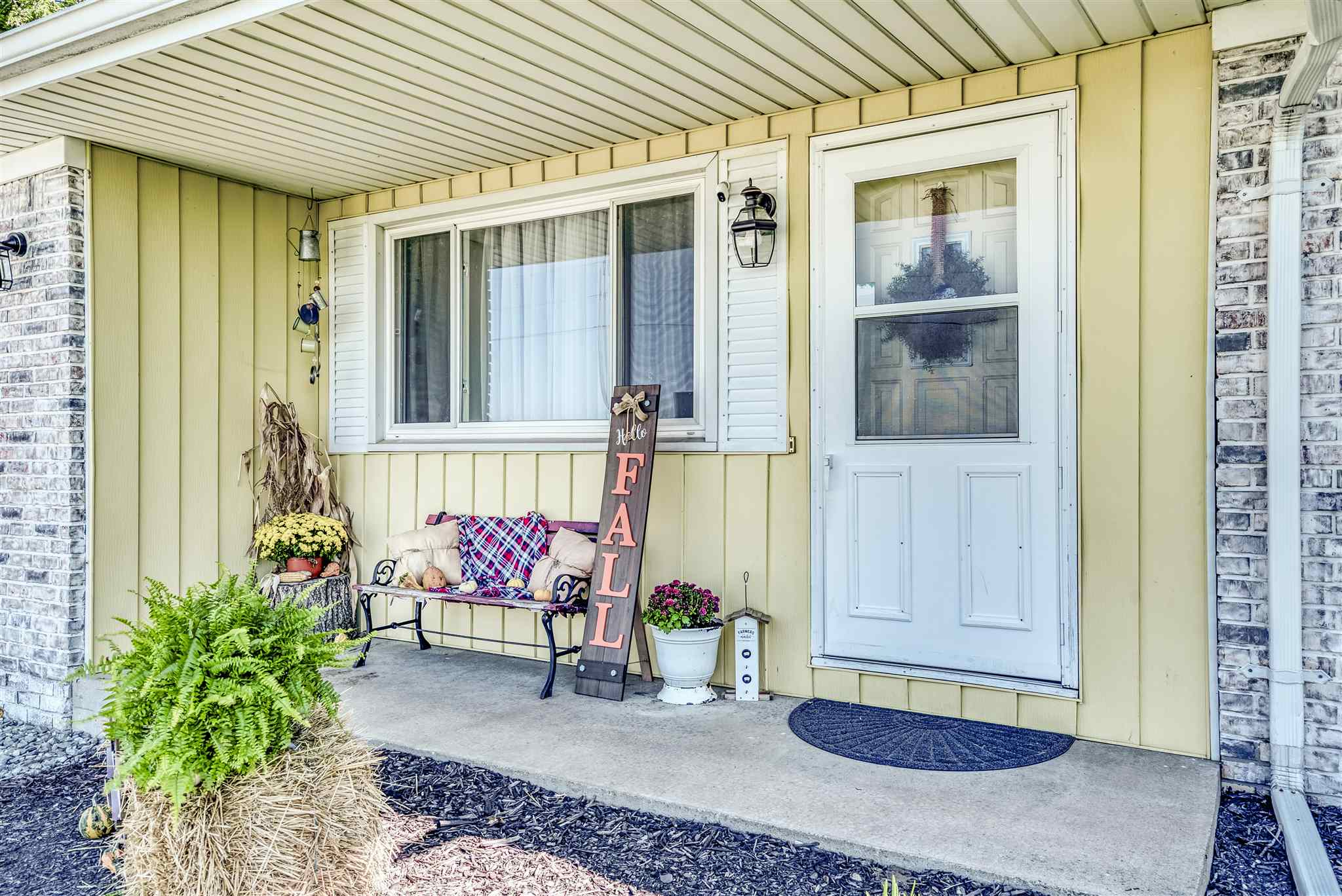 10547 North 200 West Decatur, IN 46733 - Photo 5 of 36