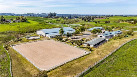 $9,695,000 | 2420 Mountain Ranch Road, Petaluma, CA 94954