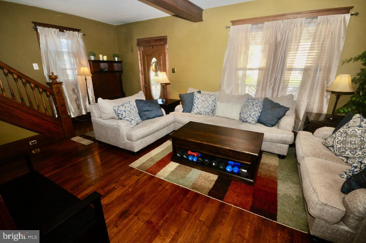 220 Dickinson Road Glassboro, NJ 08028 - Photo 8 of 32