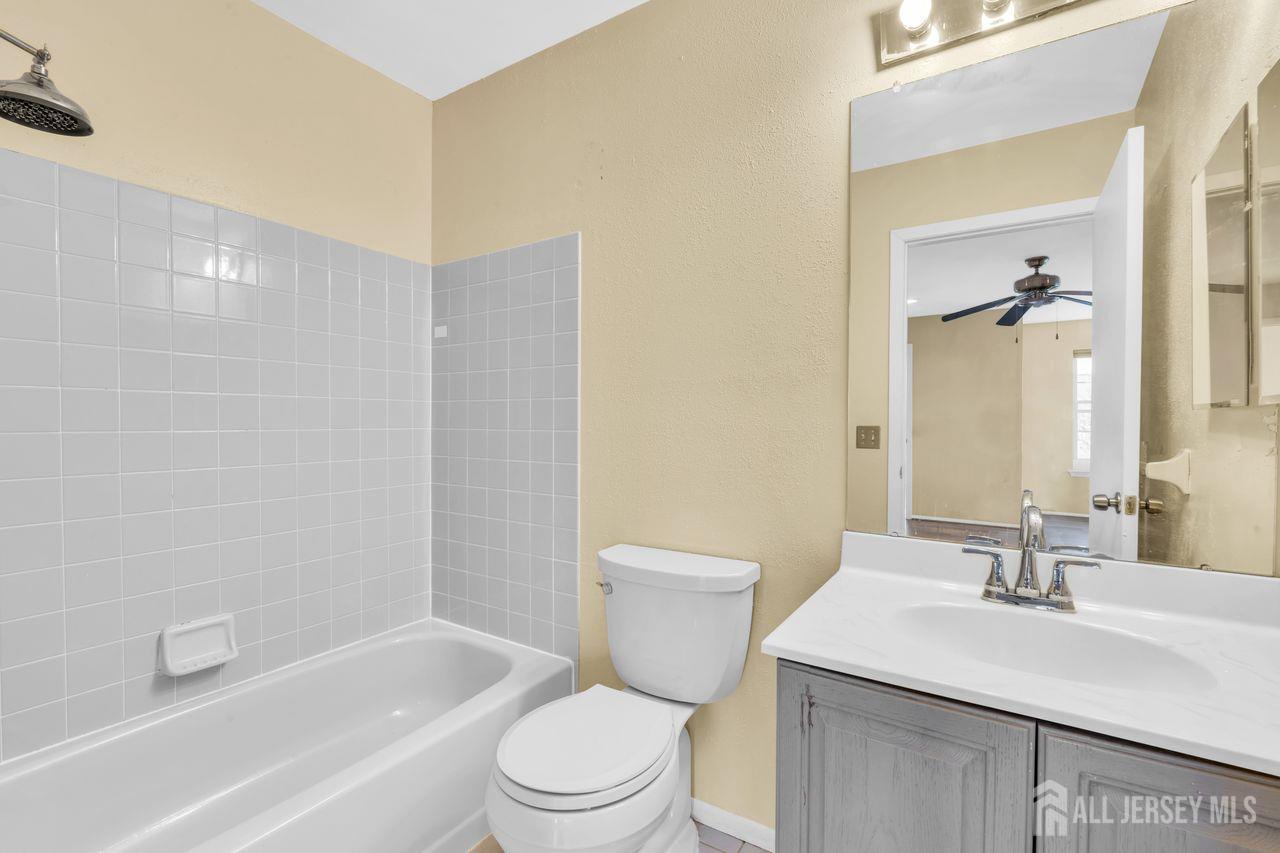 385 Draco Road Piscataway, NJ 08854 - Photo 21 of 25