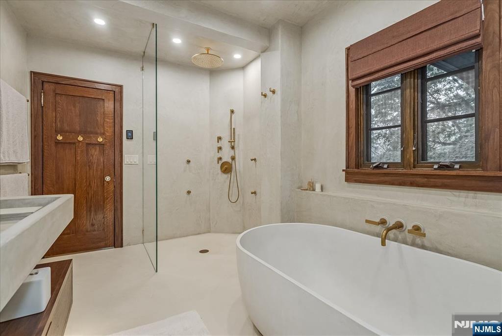 7 Prospect Terrace Montclair, NJ 07042 - Photo 24 of 49