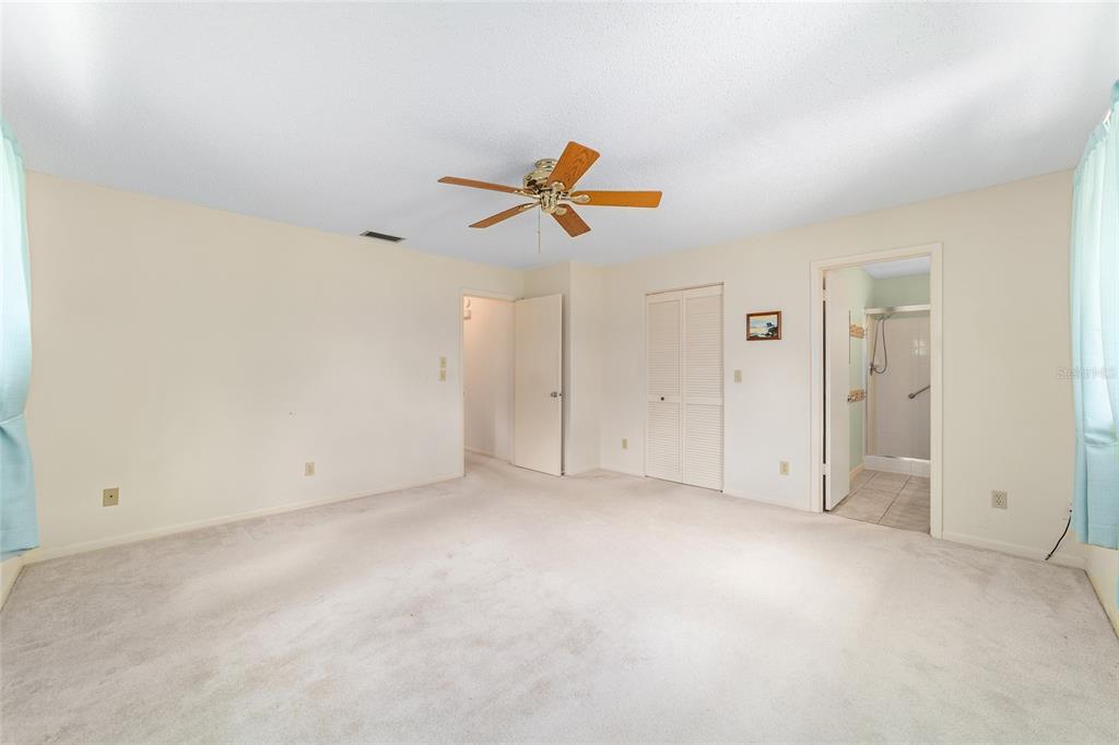8704 Southwest 94 Lane, Unit G Ocala, FL 34481 - Photo 22 of 37
