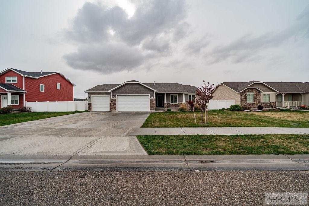 2735 North Waverly Road Idaho Falls, ID 83401 - Photo 6 of 64