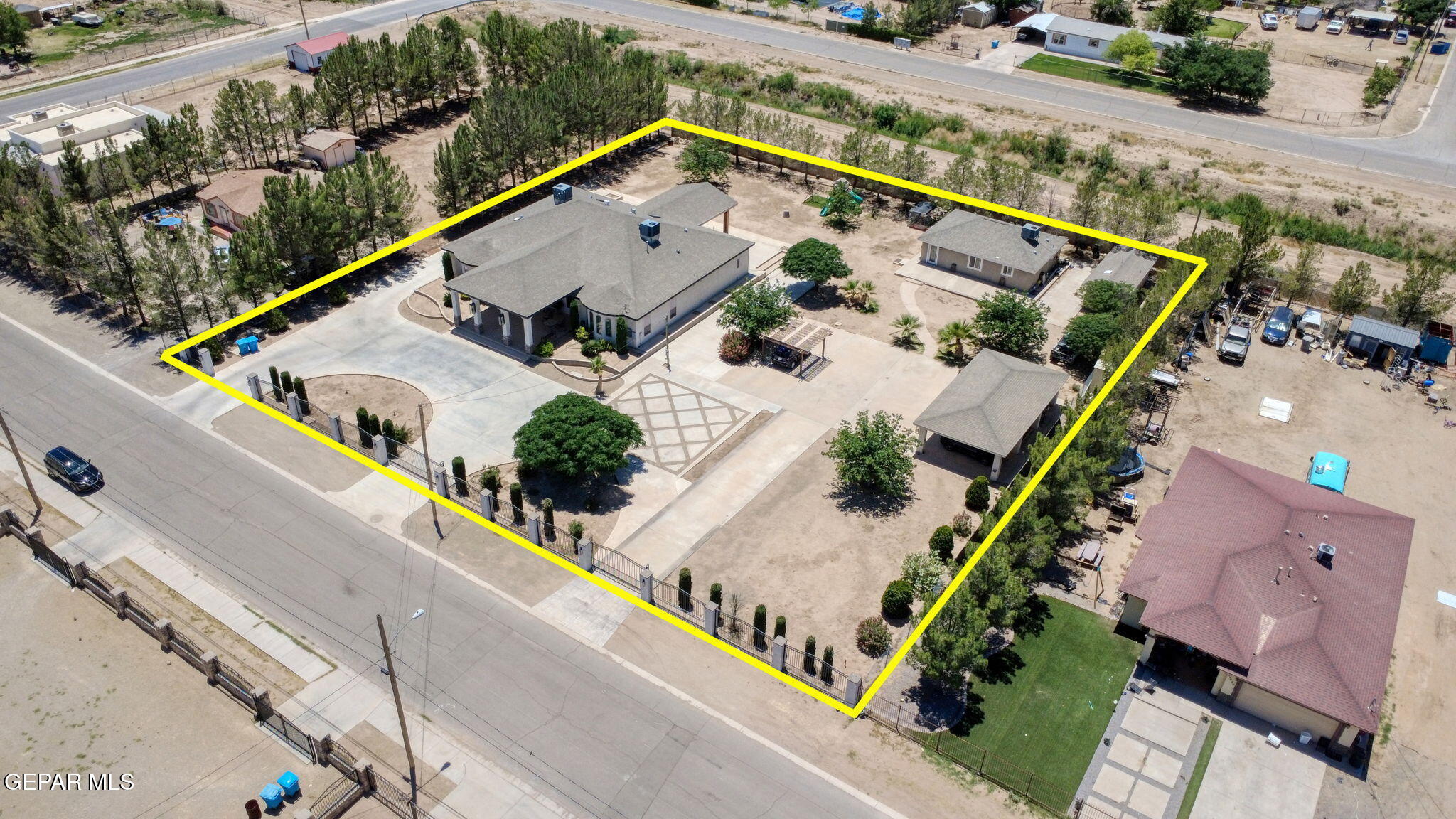 11670 Flor Del Rio Street Socorro, TX 79927 - Photo 61 of 68 5-web-or-mls-DJI_0110-Edit
