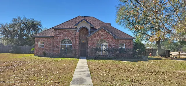 $249,900 | 17139 Fenton Dedeaux Road, Kiln, MS 39556