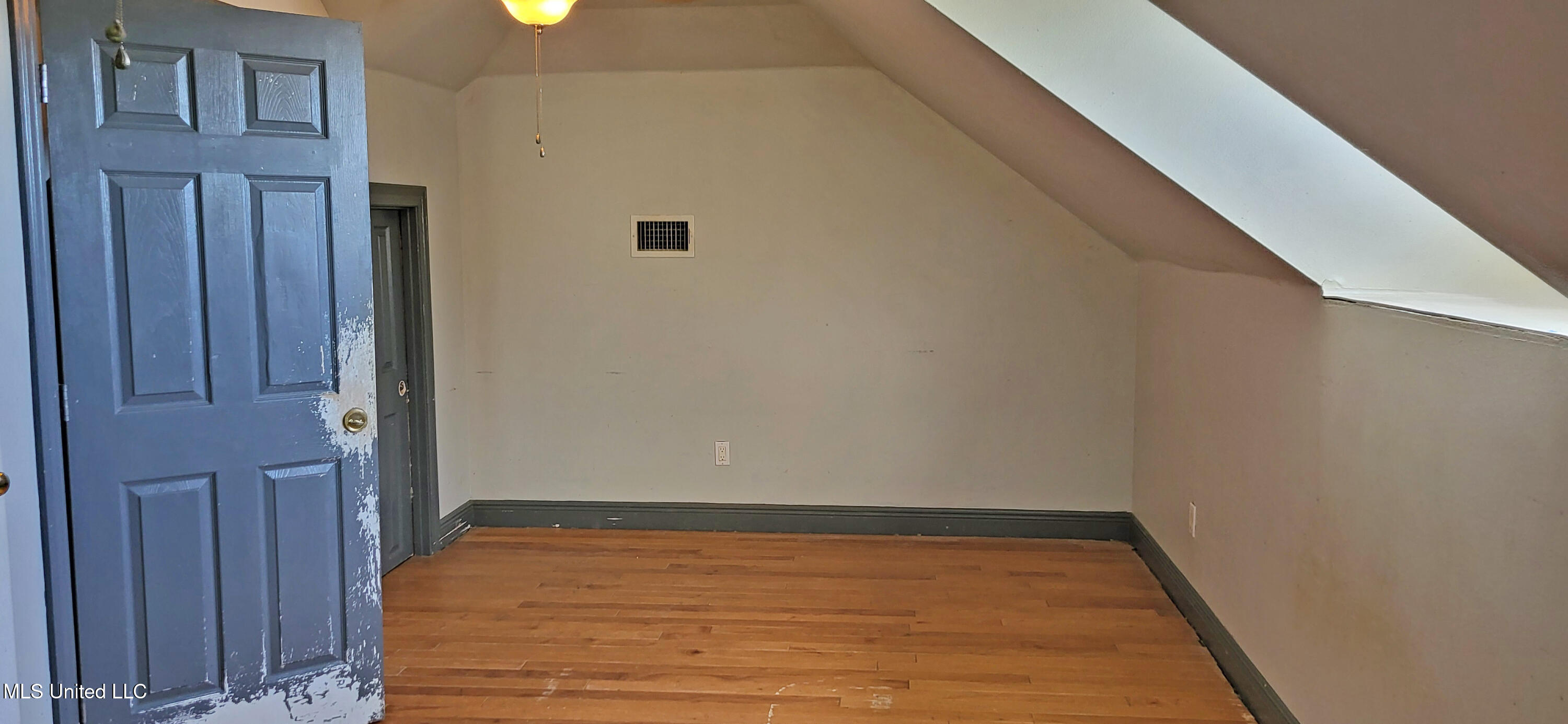 17139 Fenton Dedeaux Road Kiln, MS 39556 - Photo 19 of 28 20260120_133422