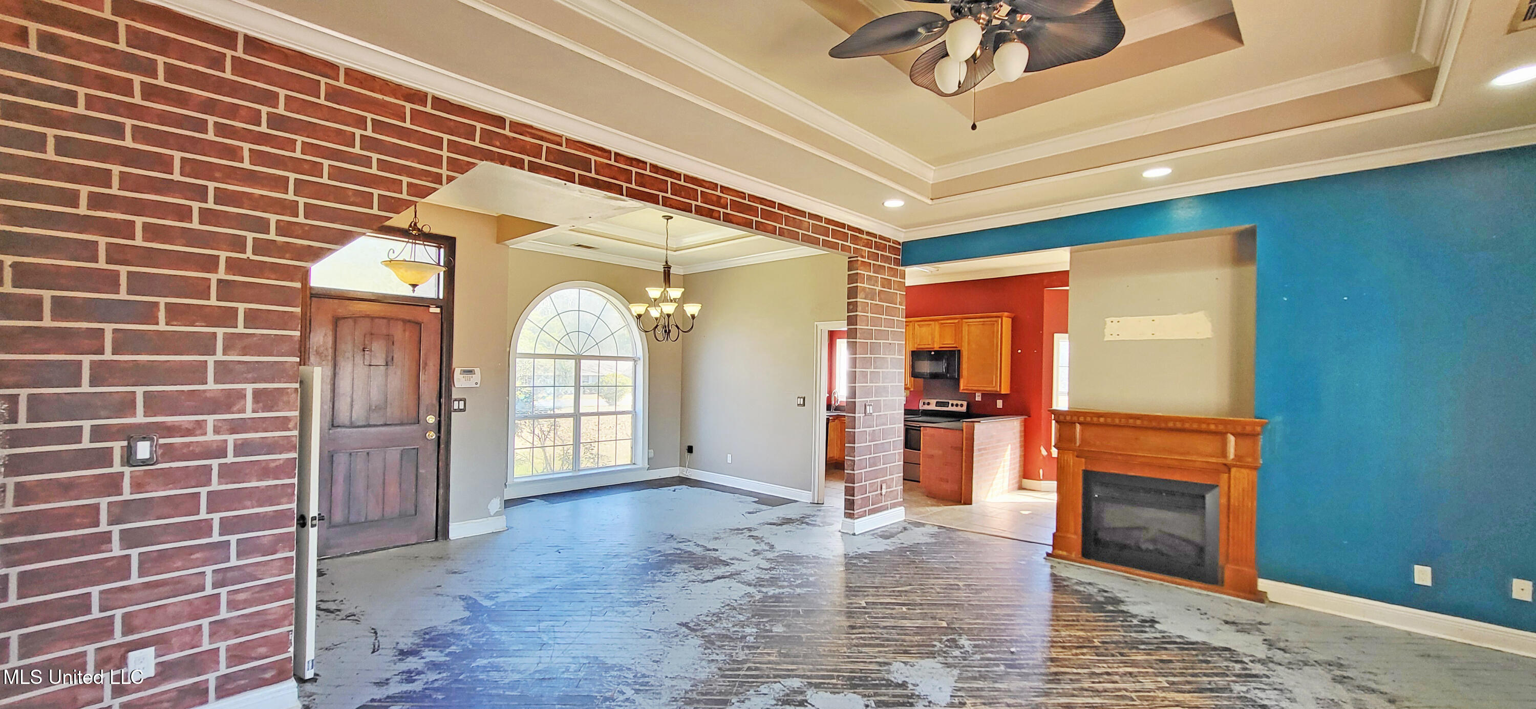 17139 Fenton Dedeaux Road Kiln, MS 39556 - Photo 2 of 28 20260120_133013