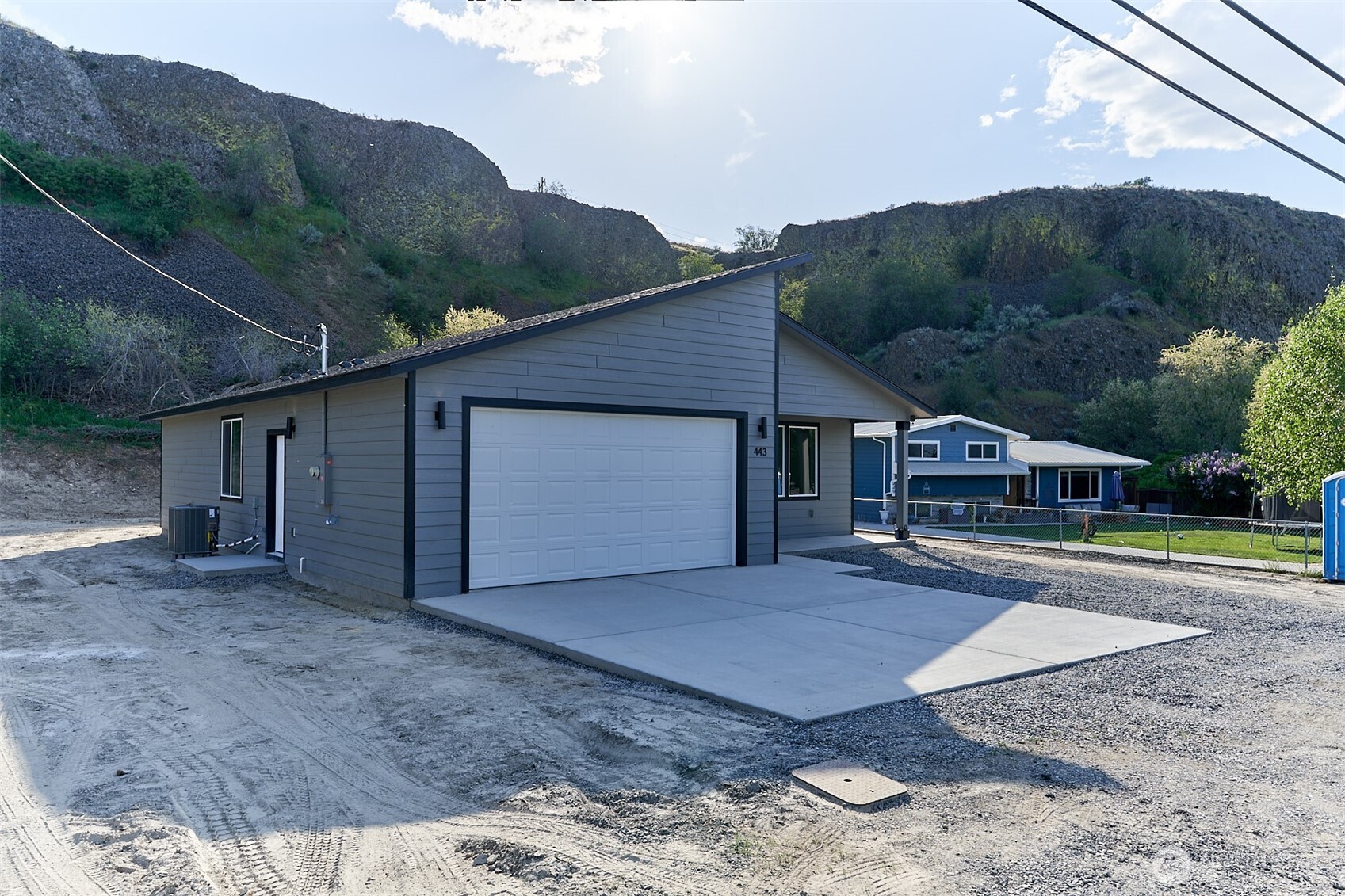 443 Partello Park Grand Coulee, WA 99133 - Photo 4 of 40