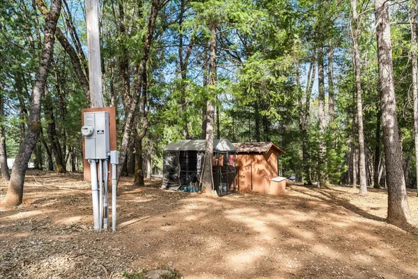 $729,950 | 15580 Kitkitdizze Drive, Grass Valley, CA 95945