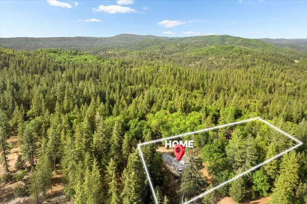$729,950 | 15580 Kitkitdizze Drive, Grass Valley, CA 95945