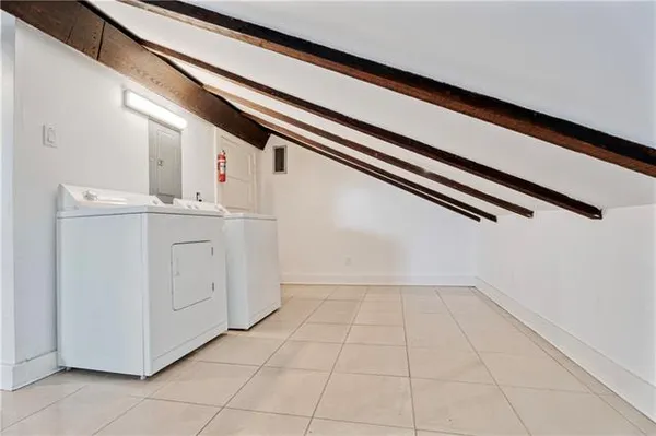 $1,400 | 623 Royal Street, Unit 4, New Orleans, LA 70130