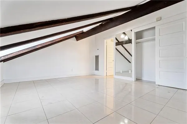 $1,400 | 623 Royal Street, Unit 4, New Orleans, LA 70130