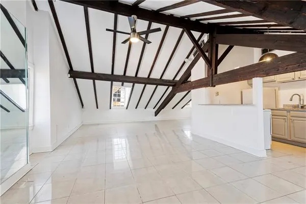 $1,400 | 623 Royal Street, Unit 4, New Orleans, LA 70130