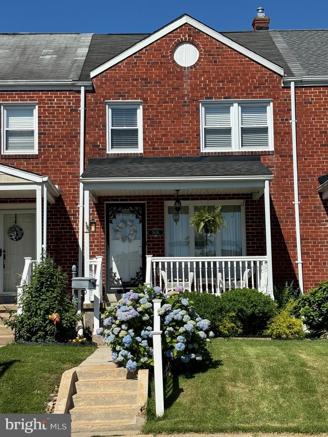 Central air, newer roof, freshly painted, 1.5 bath