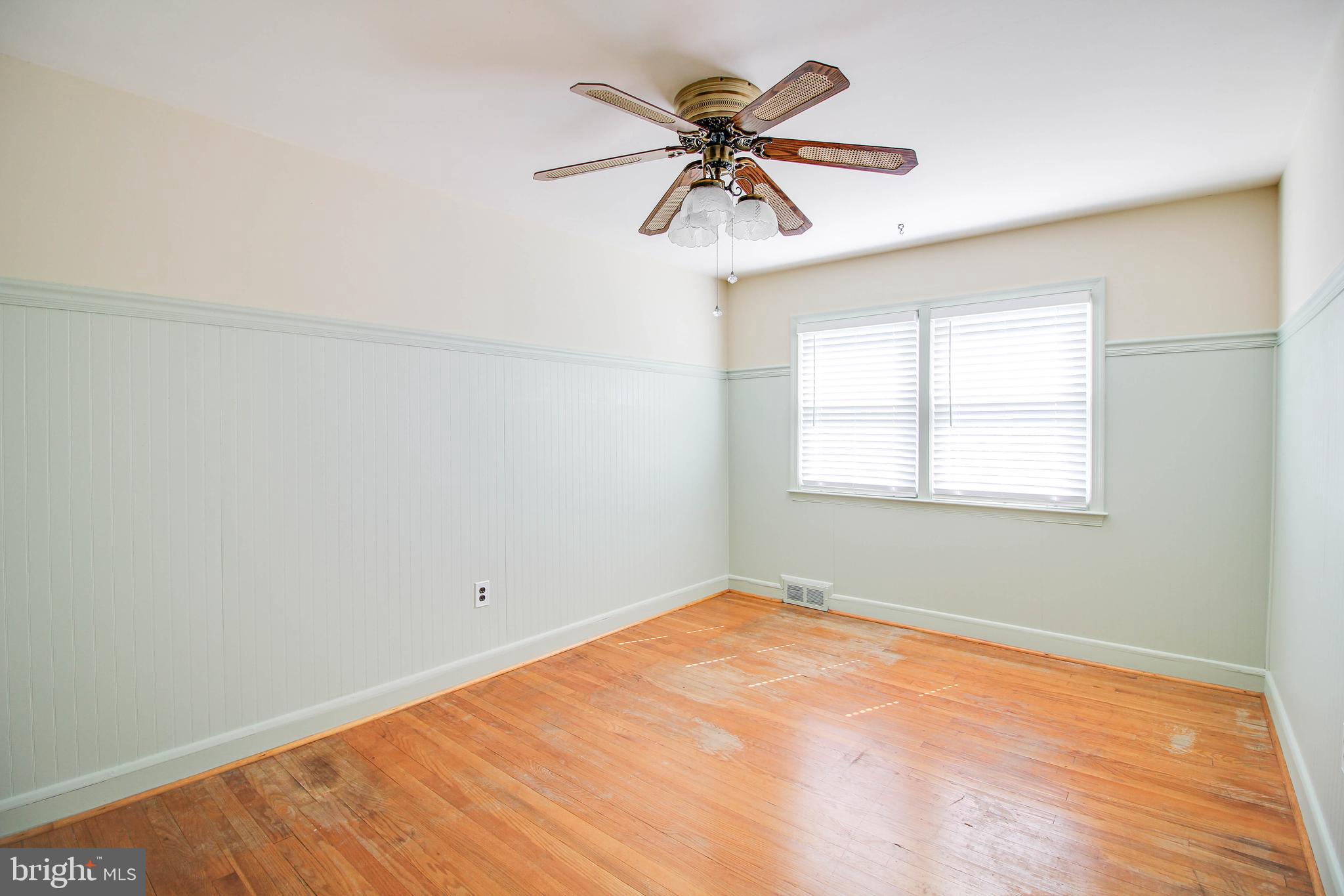 5638 Braxfield Road Halethorpe, MD 21227 - Photo 15 of 29 2nd bedroom with attractive beadboard panels